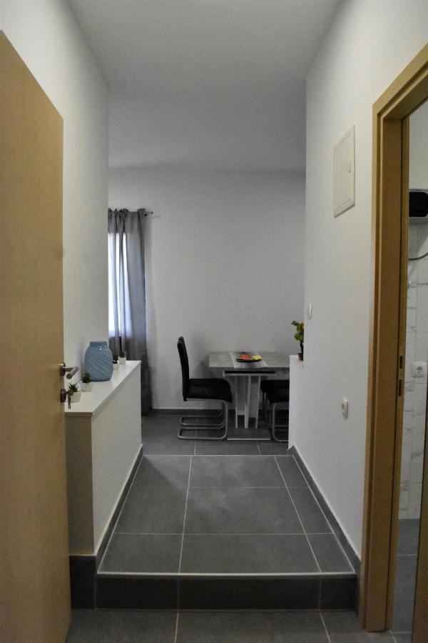 Apartmani Skorpion Kaštela Buitenkant foto