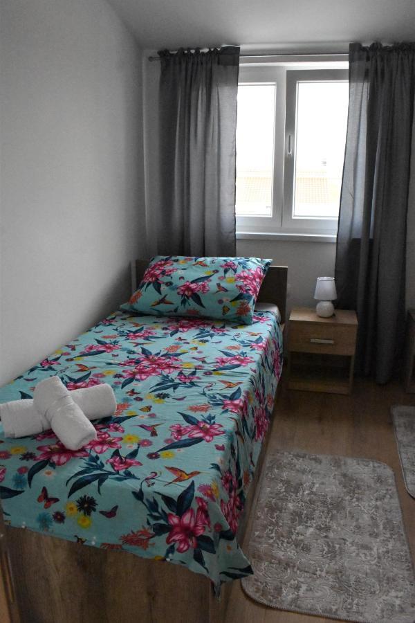 Apartmani Skorpion Kaštela Buitenkant foto