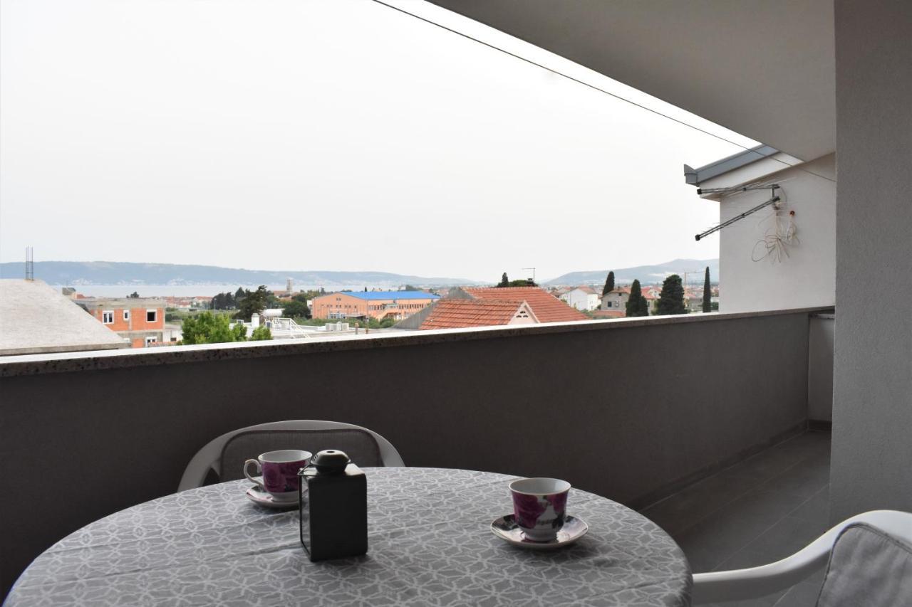 Apartmani Skorpion Kaštela Buitenkant foto