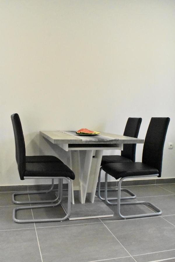 Apartmani Skorpion Kaštela Buitenkant foto