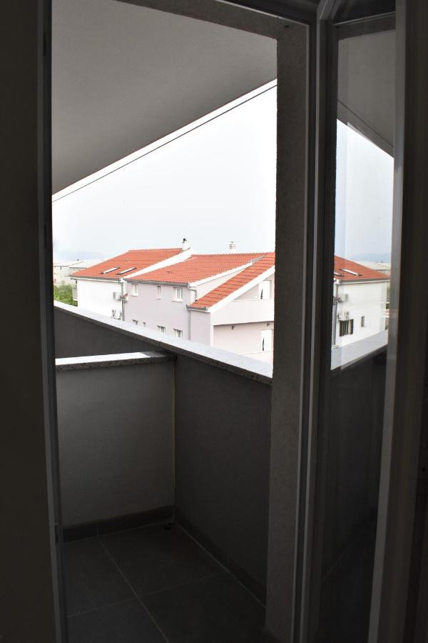 Apartmani Skorpion Kaštela Buitenkant foto